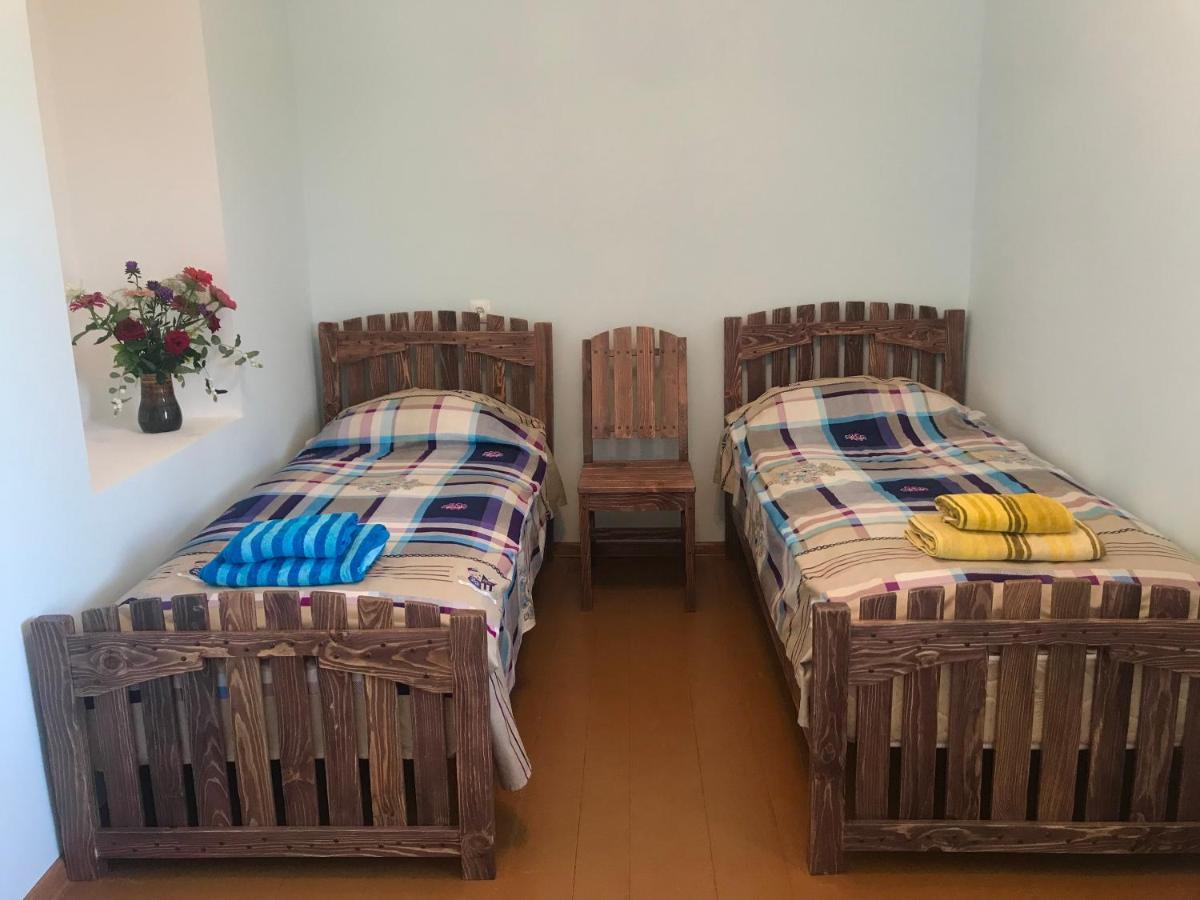 Berdavan Guesthouse Bagian luar foto