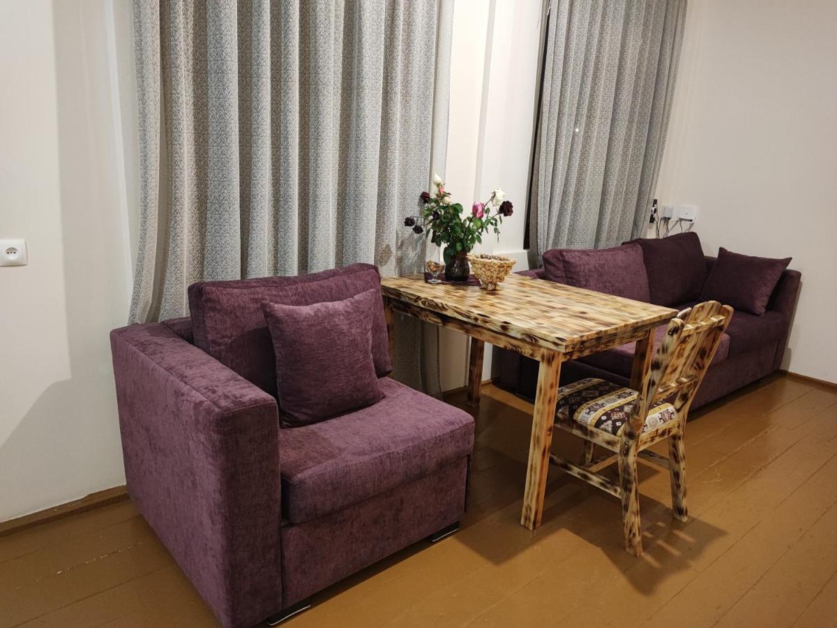 Berdavan Guesthouse Bagian luar foto