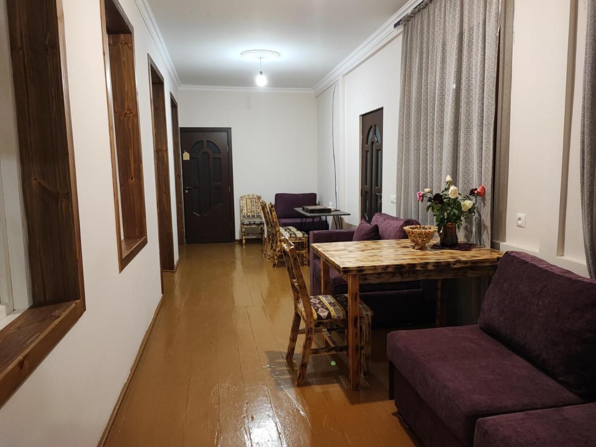 Berdavan Guesthouse Bagian luar foto