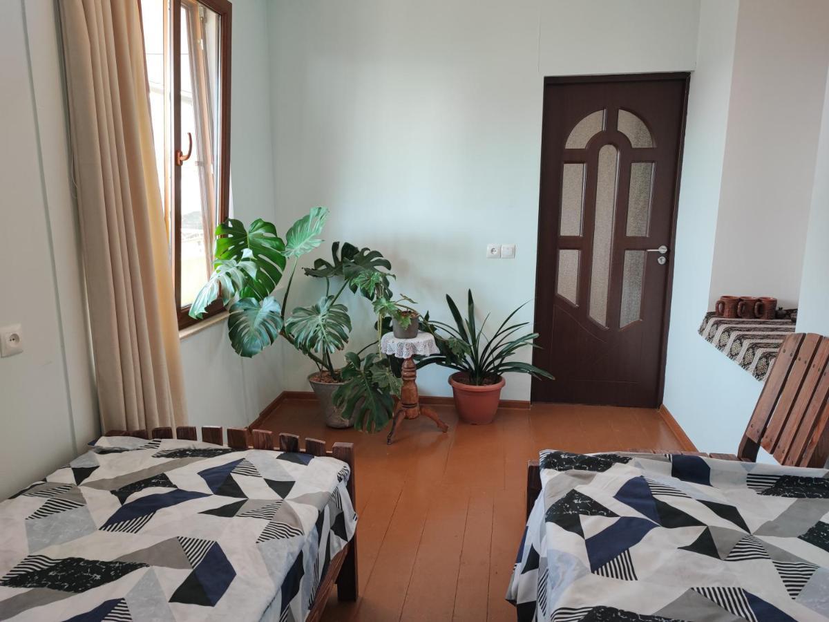 Berdavan Guesthouse Bagian luar foto