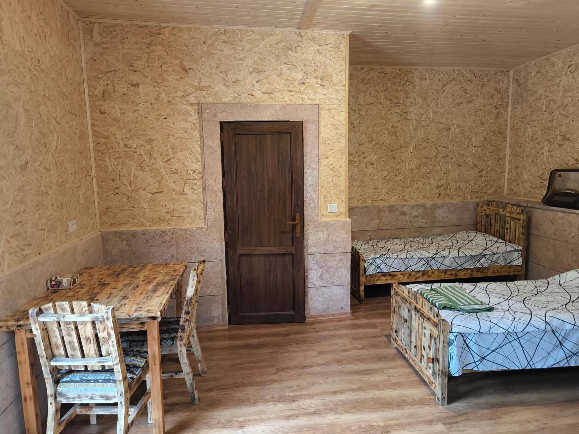 Berdavan Guesthouse Bagian luar foto